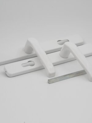 Plastikinių duru rankena